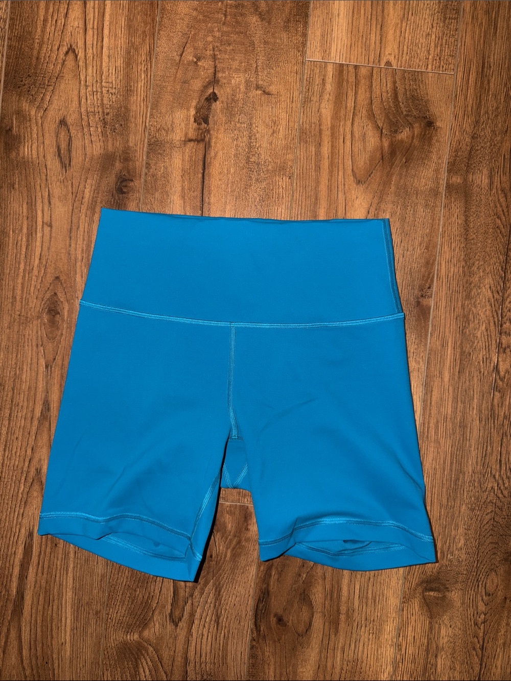 Women's Lululemon Wunder Train High Rise Short 6”